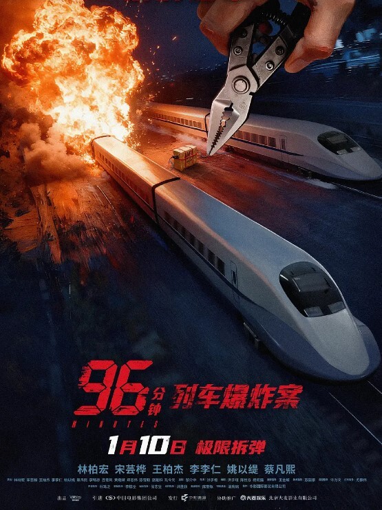 破解家庭网络摄像头偷拍玩具发烧友小哥中午和媳妇在客厅啪啪 - SeedHub